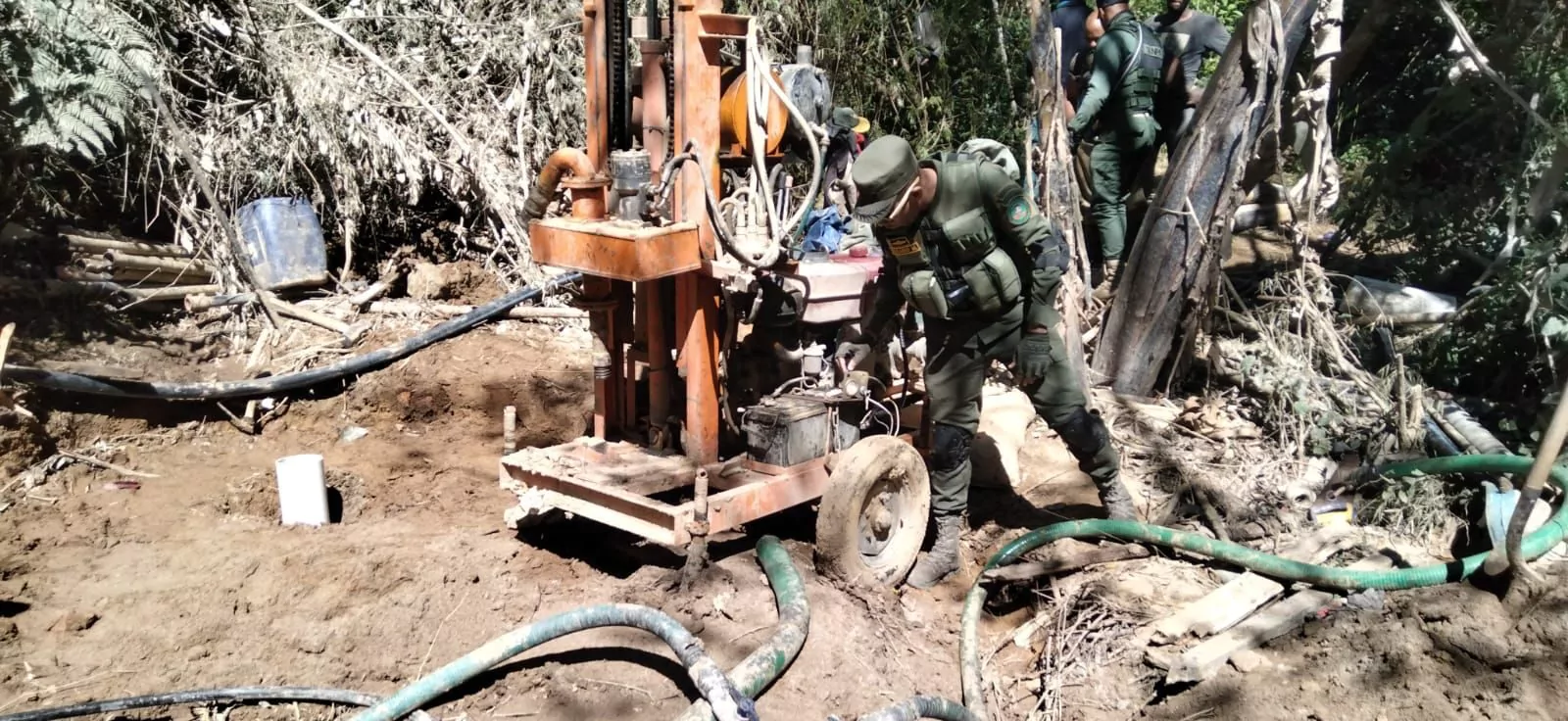 Perforación ilegal pozo tubular Constanza