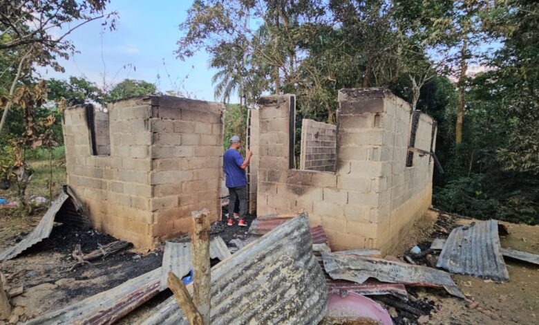 madre soltera pierde hogar incendio Jima Abajo