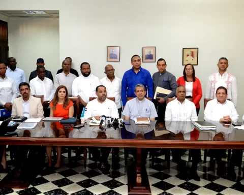 diálogo Barrick campesinos La Vega