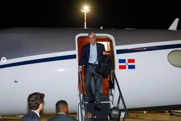Abinader arriba a Roma